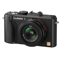 XNiteLumixZS70IR: Panasonic Lumix DMC-ZS70 20.3 Mega-Pixel Digital 16:9 IR-Only Functionality Digital Camera