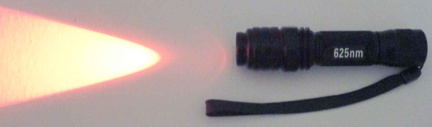 FlashFRN-625: Forensic Quality Flashlight -625nm