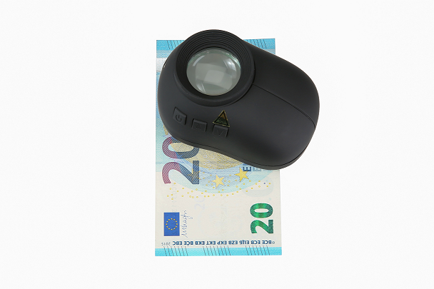 XNiteDet1: Forensic Magnifier and Inspection Loupe